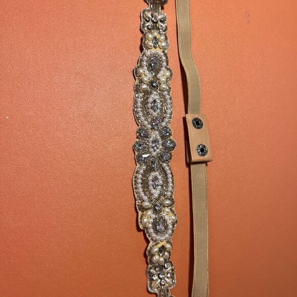 Bridal Belt Silver Pearls Tan Colored Like NEW - Picture 3 of 7